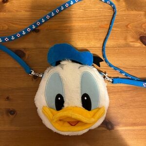 Tokyo Disney Plush Donald Lanyard Pouch